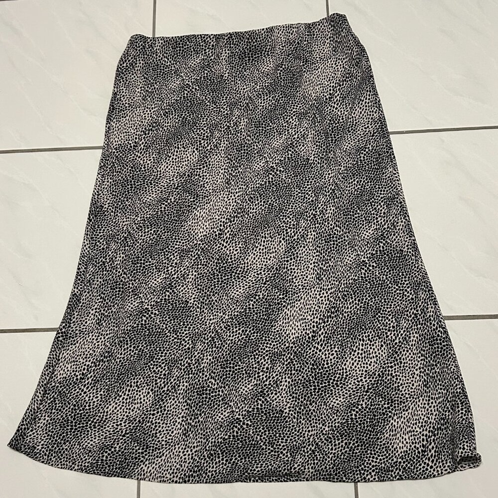 Nwot Dalia A -Line Midi skirt, Cheetah spotted print in black and beige size 10